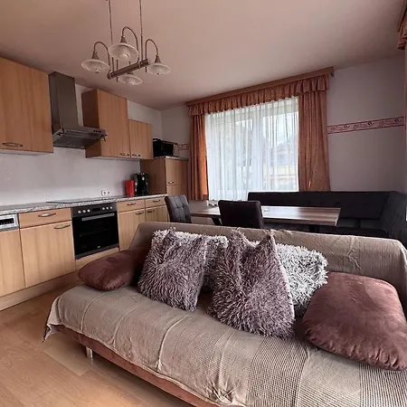 Fewos Wuzella Faaker * לצכאך אובר דם פאקרסי