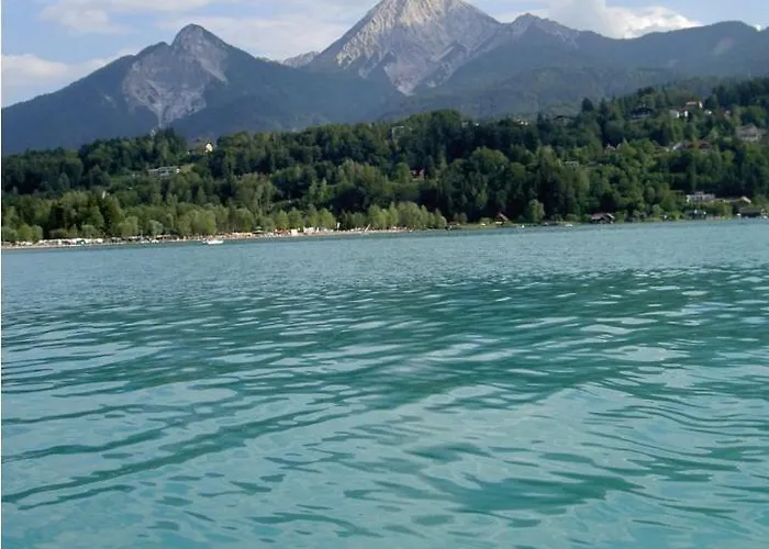 Fewos Wuzella Faaker דירה לצכאך אובר דם פאקרסי